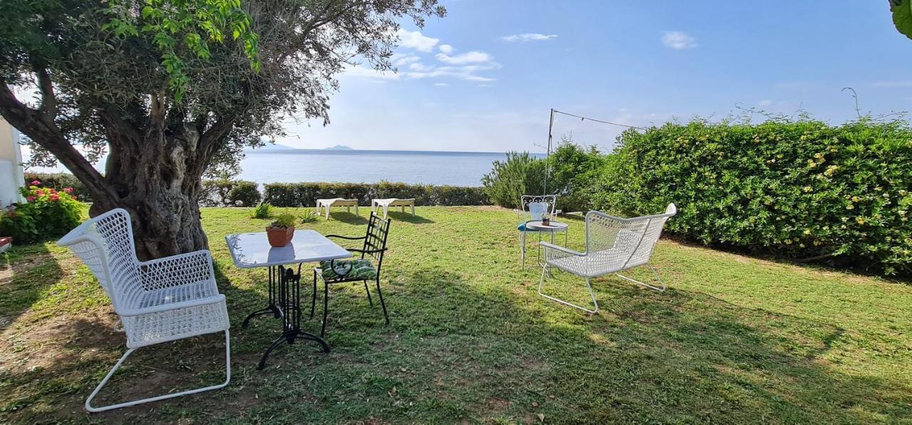Loukoulos' Maisonette Marathókampos Buitenkant foto